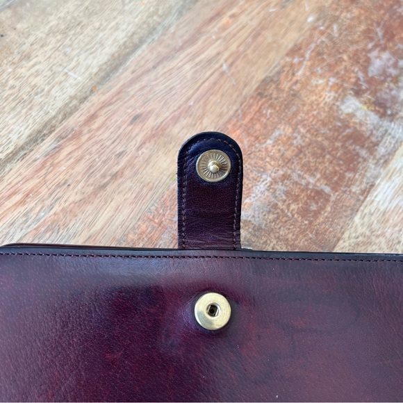 Vintage Coach wallet Burgundy water buffalo Continental clutch kisslock - Picture 4 of 15